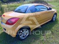 2004 Opel Tigra