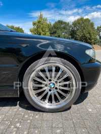 2005 BMW 330
