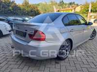 2005 BMW 330