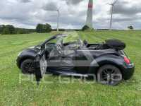 2005 Volkswagen BEETLE