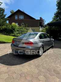2009 BMW 330