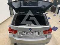 2009 BMW 330