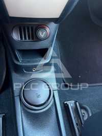 2010 Ford KA