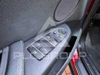 2011 BMW 330