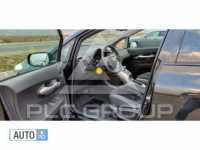 2011 Toyota AURIS