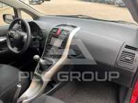 2012 Toyota AURIS