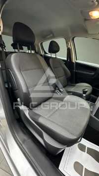 2013 Peugeot 207