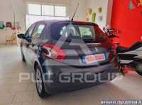 2013 Peugeot 208