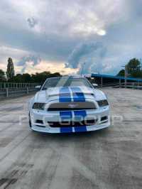 2013 Ford MUSTANG