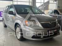 2014 Lancia Voyager