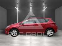2014 Toyota AURIS