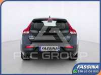 2015 Volvo V40