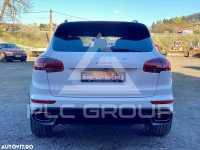 2015 Porsche Cayenne