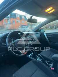 2015 Toyota AURIS