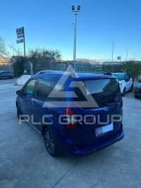 2015 Ford Tourneo