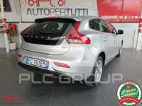 2016 Volvo V40