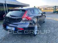 2016 Volvo V40