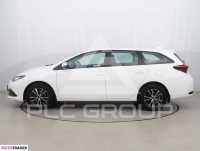 2016 Toyota AURIS