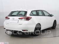 2016 Toyota AURIS