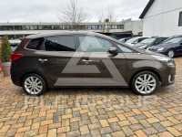 2016 KIA Carens