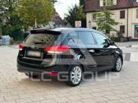 2016 KIA Carens