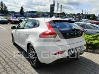 2017 Volvo V40