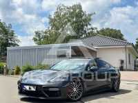 2017 Porsche Panamera
