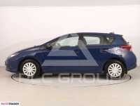 2017 Toyota AURIS