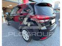 2017 KIA Carens