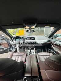 2018 BMW 523