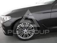 2019 BMW 523