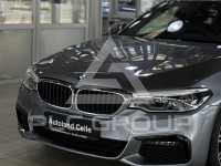 2019 BMW 523