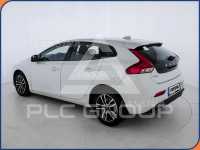 2019 Volvo V40