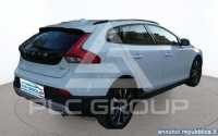 2019 Volvo V40
