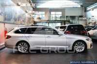 2020 BMW 523