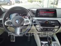 2020 BMW 523