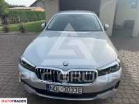 2020 BMW 523