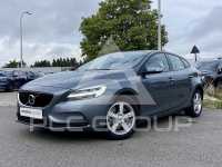 2020 Volvo V40