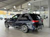 2021 BMW X7
