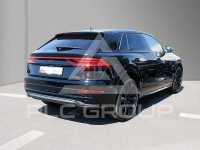 2021 Audi Q8