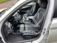 2022 BMW 523