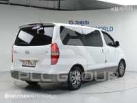 2016 Hyundai Starex