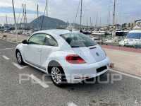2013 Volkswagen BEETLE