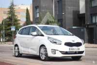2016 KIA Carens