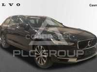 2022 Volvo V90