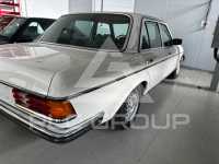 1977 Mercedes Benz 230