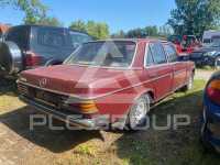 1981 Mercedes Benz 240