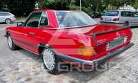 1985 Mercedes Benz SL 300