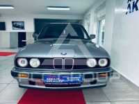 1988 BMW 320