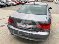 2007 BMW 320